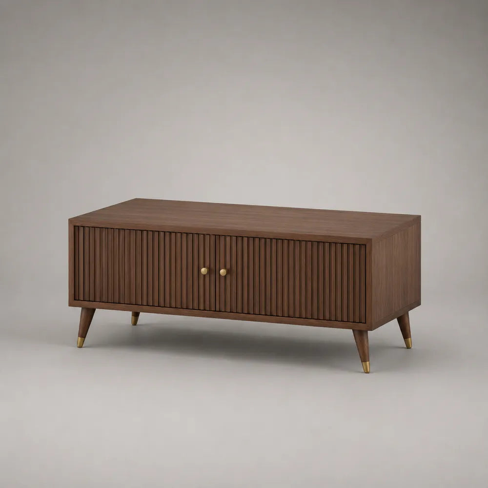 Table basse rectangulaire en MDF effet noyer avec portes rainurées et pieds bois 120 x 60 x 45 cm