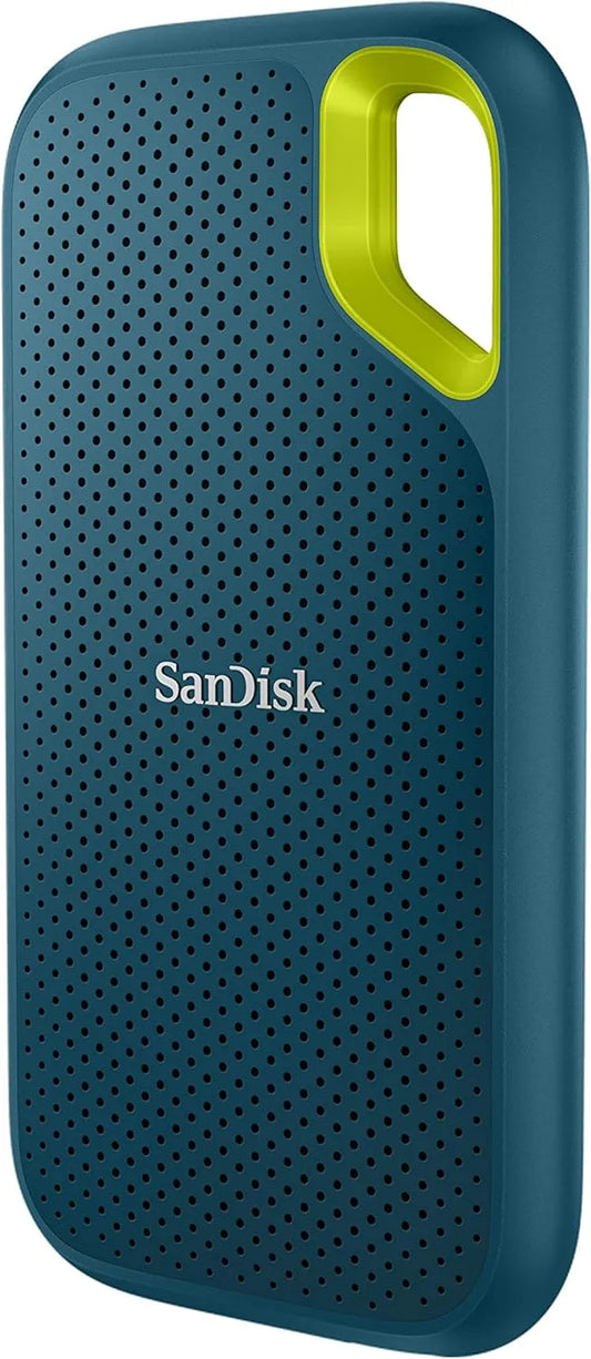 Modèle Disque SSD Externe 4 To 1050 1000 IP65 SanDisk Extreme, Résistance à la poussière et à l'eau classée, Mousqueton pratique, jusqu'à Mo, USB-C