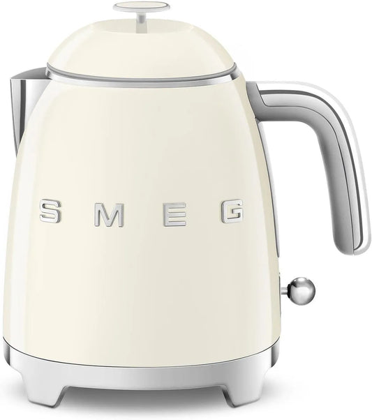 Smeg bouilloire électrique KLF05CREU, Petite Électrique 0,8 L, Puissance 1400W, Filtre Inox, Arrêt Automatique de Sécurité, Indicateur de Niveau d'Eau